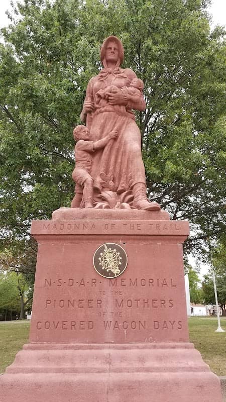 Madonna of the Trail Monument - Image 2