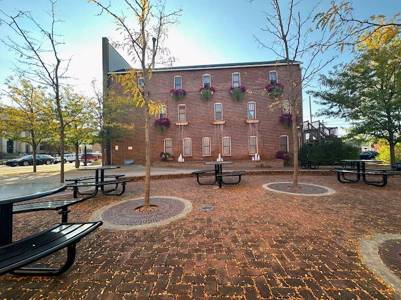 Ellwood City Community Plaza - Image 2