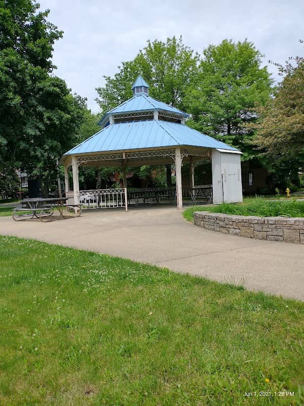 North Park Gazebo - Image 1