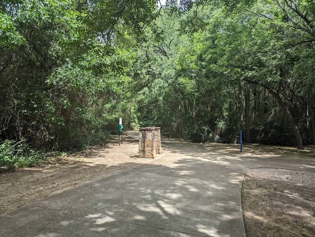 James McKnight Park East - Image 3