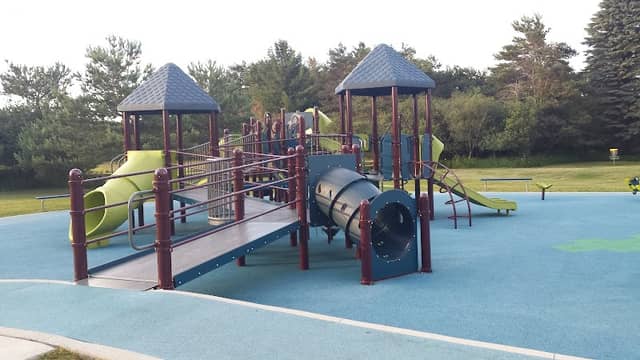 John D. Besse Park - Image 1