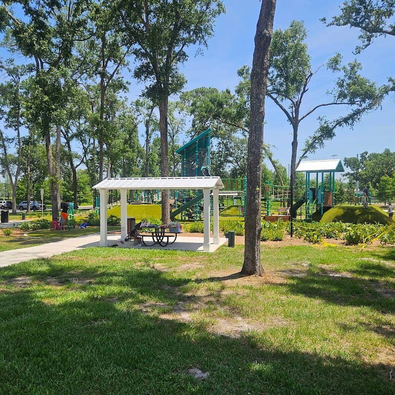 HERCULES PARK and splash pad - Image 1