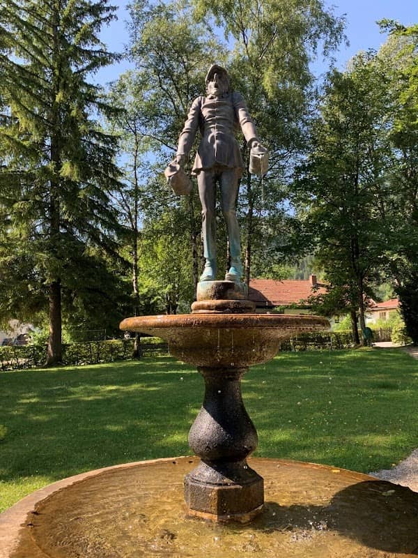 Schalenbrunnen - Image 1