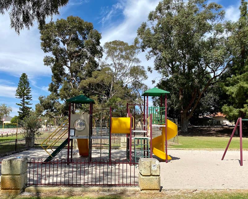 Parnham Park - Image 2