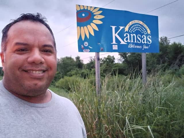 Kansas Welcome Sign - Image 1