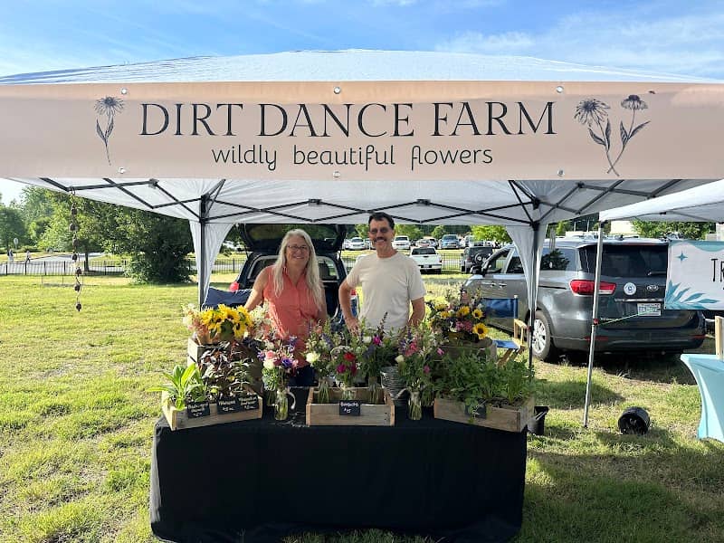 Dirt Dance Farm - Image 1
