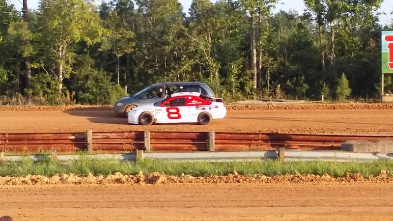 Dixieland Speedway - Image 1