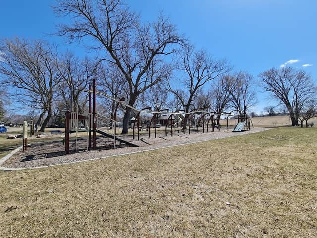 Lions Park - Image 2