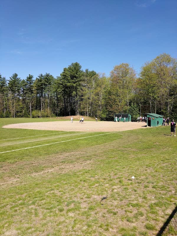 Pinewood RecreationPark - Image 1