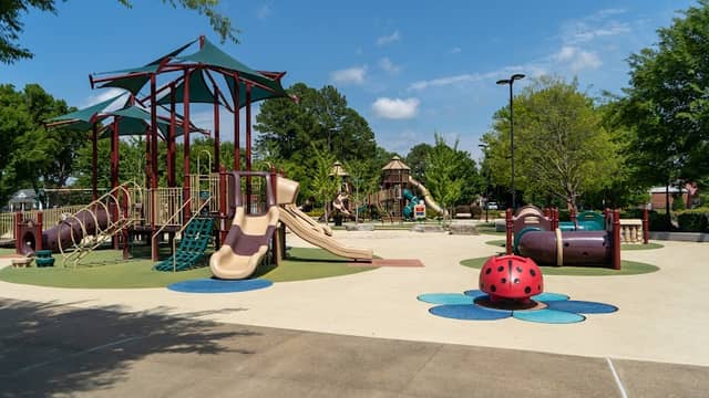 Tennessee Street Park - Image 2