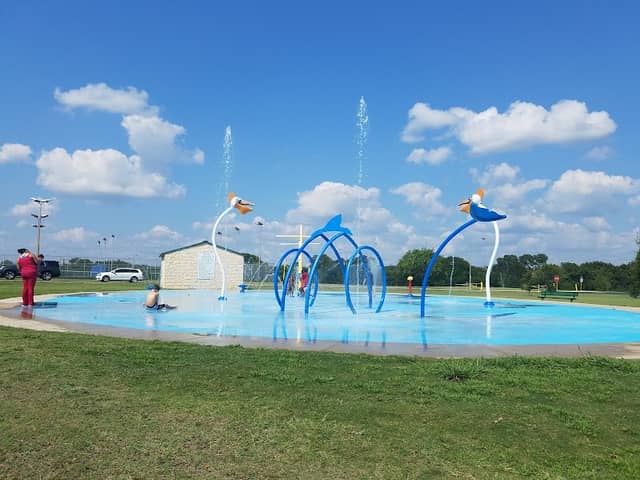 Long Branch Pool - Image 1