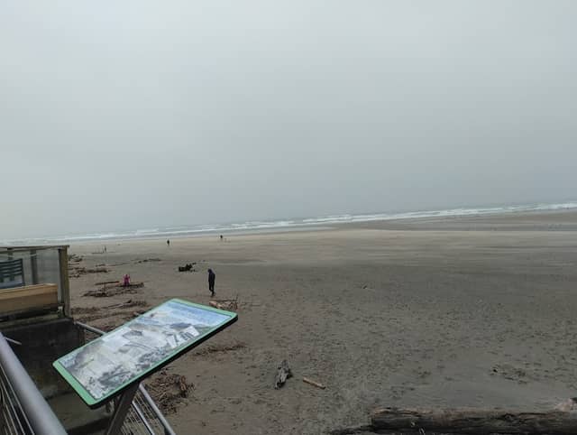 Beach Park n Watch - Image 1