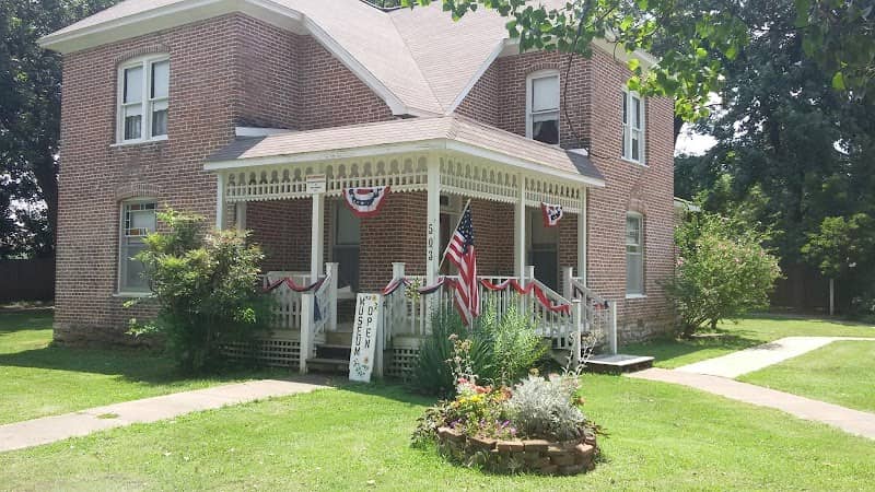 Gravette Historical Museum - Image 1
