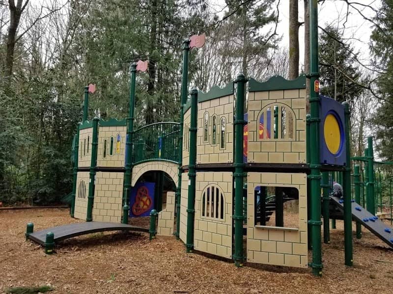 Deane's Children's Park - Image 2