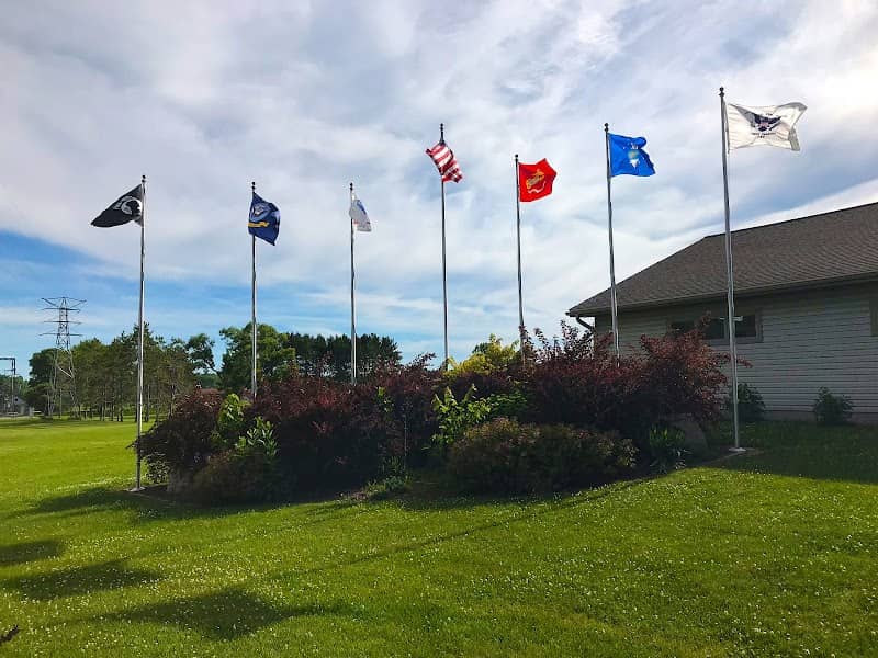 Lena Veterans Memorial Park - Image 2