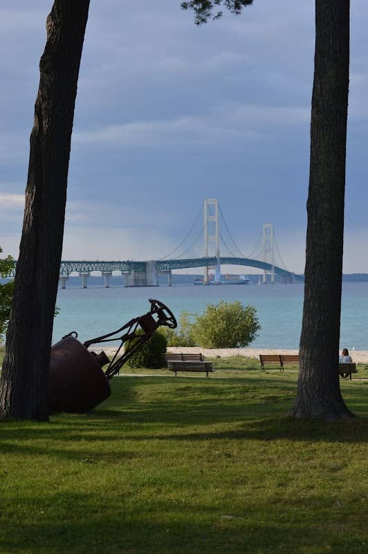 Alexander Henry Park - Image 1