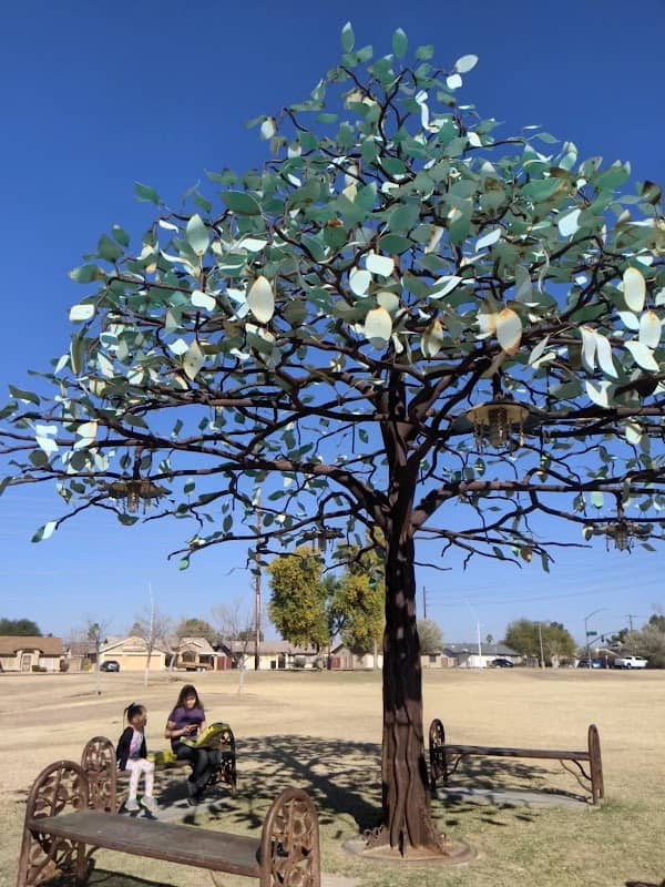 Windrose Park - Image 1