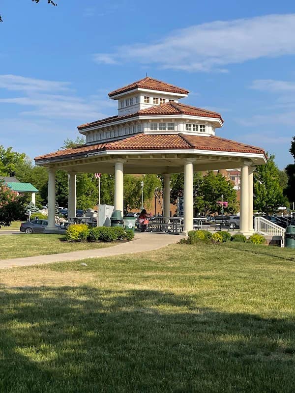Flat Iron Park - Image 3