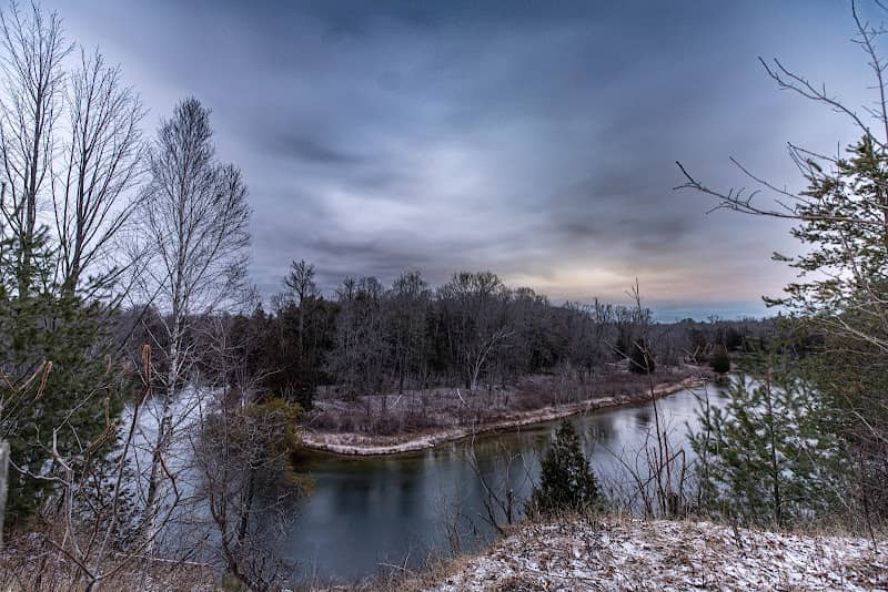 Scenic Lookout - Image 1
