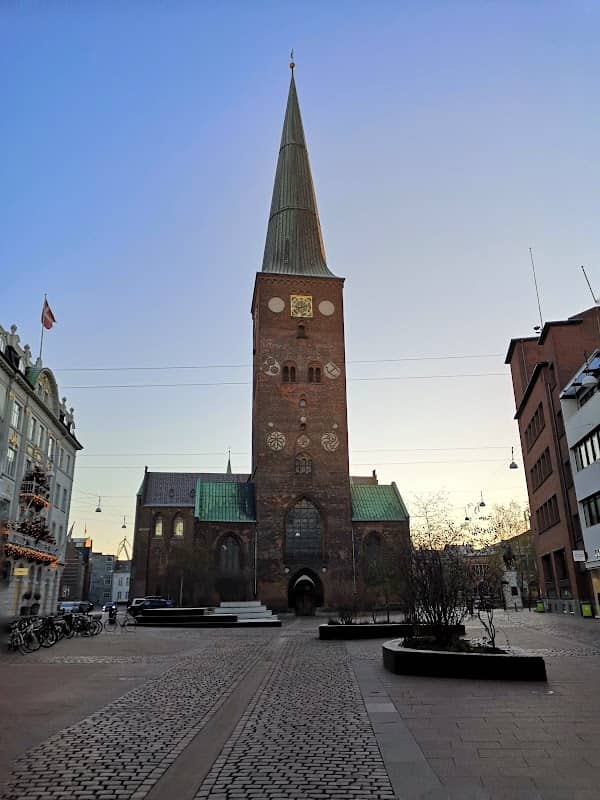 Store Torv - Image 2