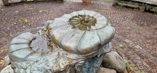 Ammonit-Brunnen - Image 2