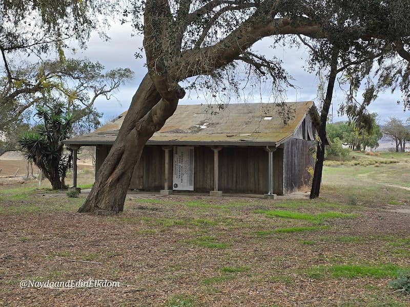 Los Coches Adobe - Image 1