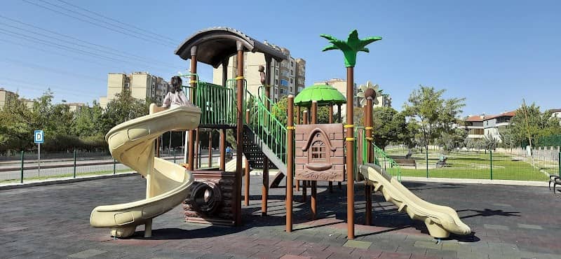 park - Image 1