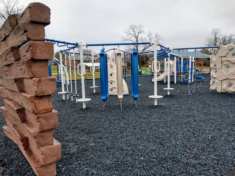 Salem City Park - Image 1