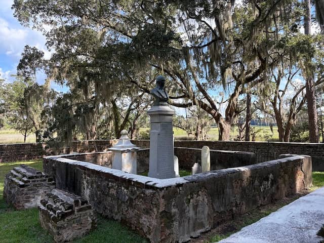 Old House Plantation - Image 2