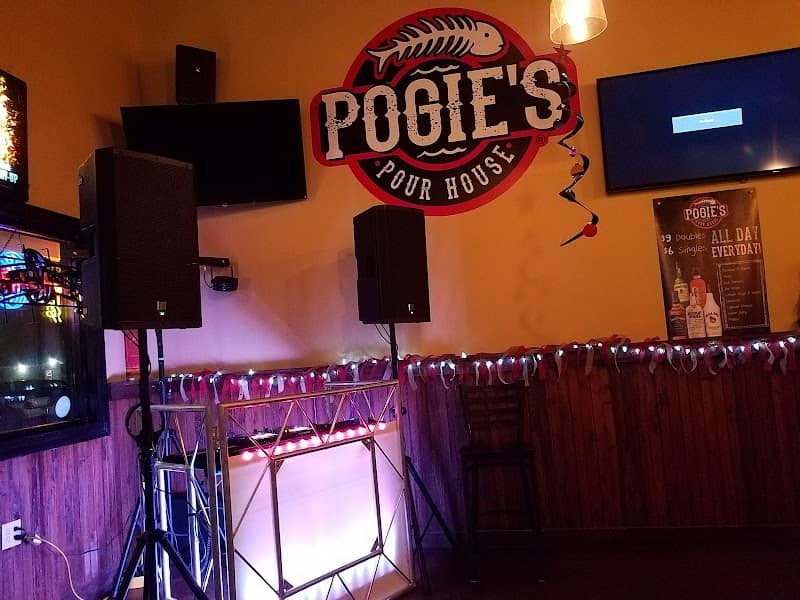 Pogie's Pour House - Image 1