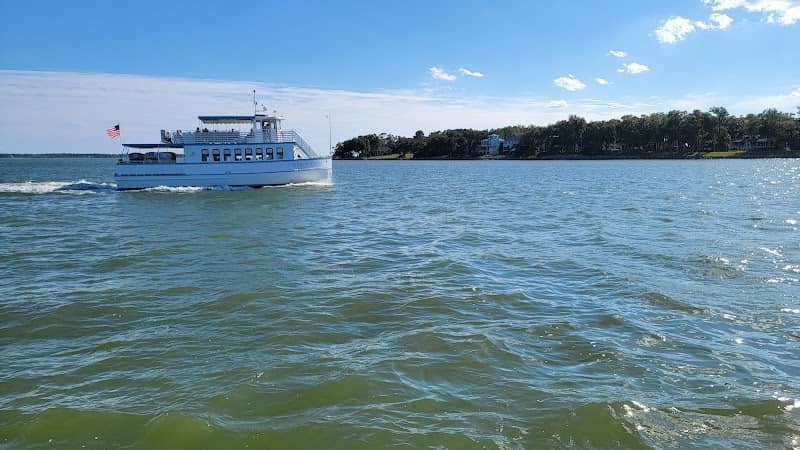 Hilton Head Island Dolphin Boat Cruise - Image 2