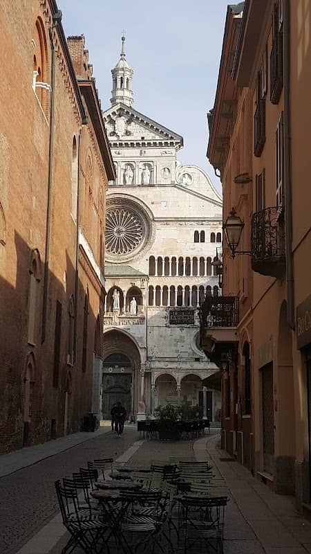 Piazza Della Pace - Image 2
