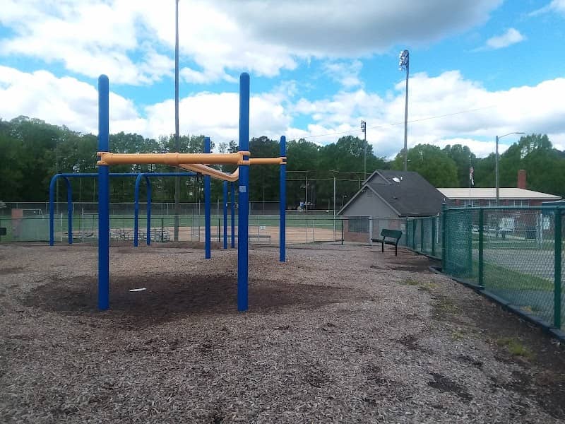 Huck Sansbury Recreation Complex - Image 2