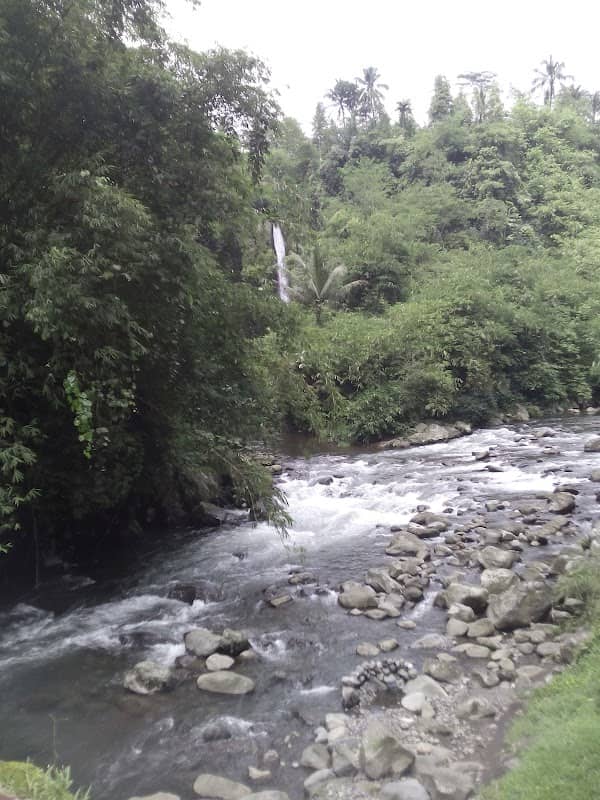 Belot Rempoah Waterfall - Image 2
