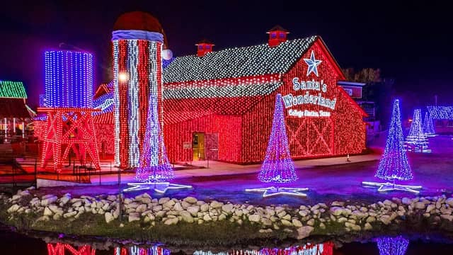 Santa's Wonderland - Image 2