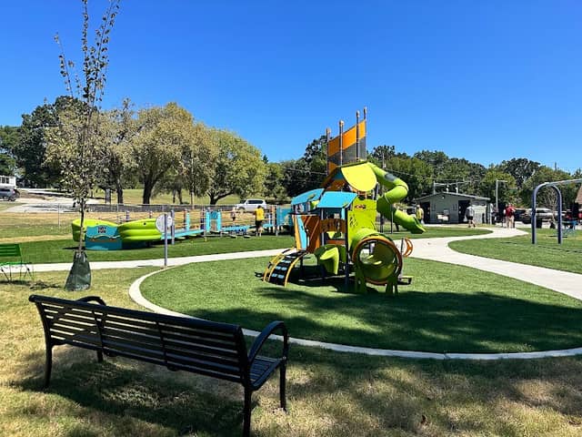 City Park - Image 2