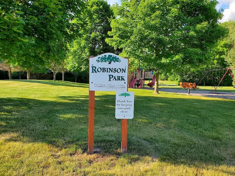 Robinson Park - Image 1