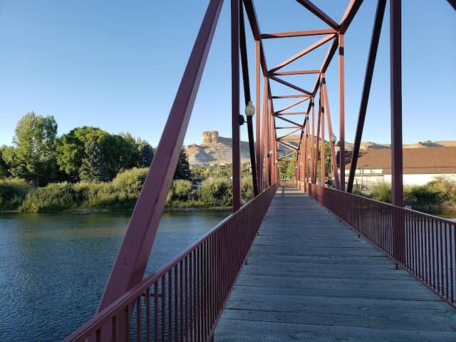 Island Park - Image 1