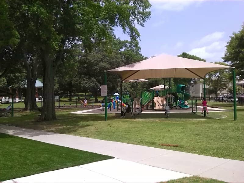 Zinn Park - Image 1
