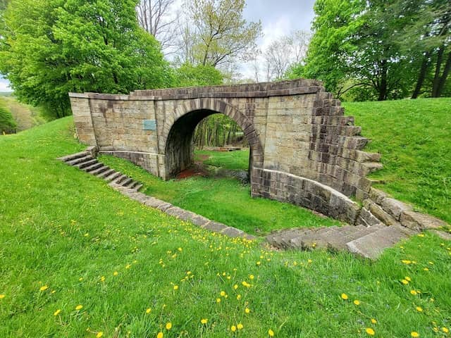 Skew Arch Bridge - Image 2