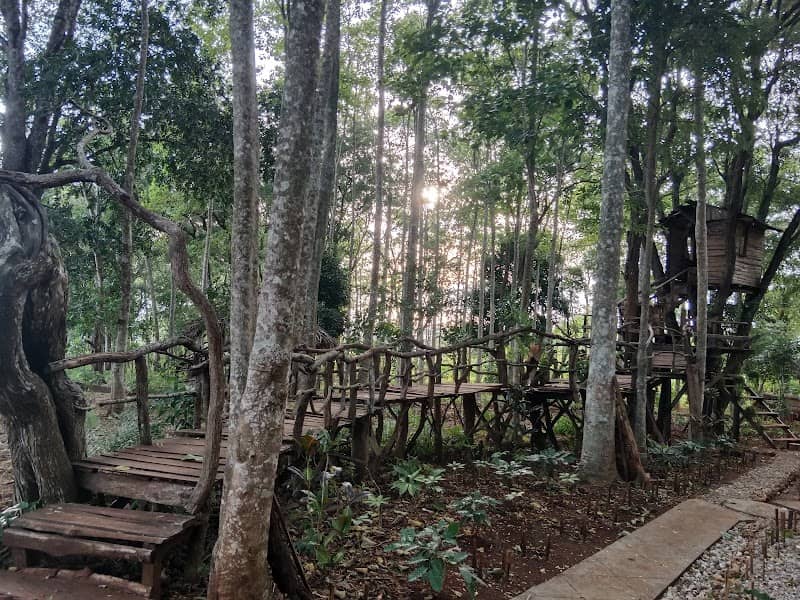 Taman Victoria - Image 1