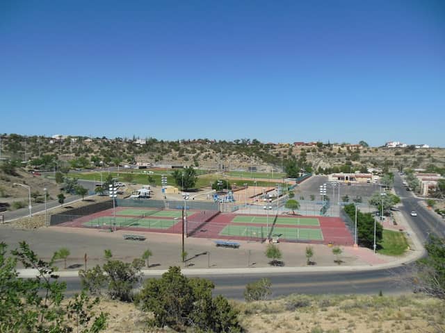 Ford Canyon/Veterans Park - Image 2