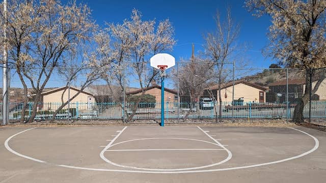 Ford Canyon/Veterans Park - Image 1