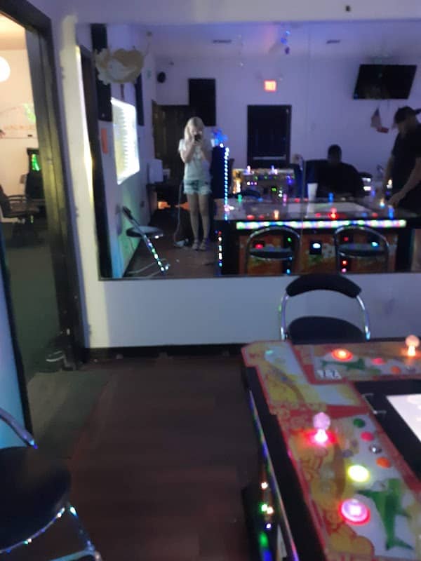 Dreamliners Arcade - Image 3