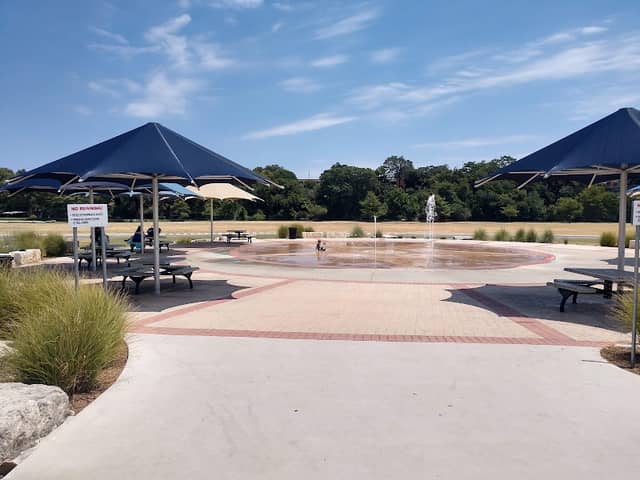 Louise Hays Park - Image 2