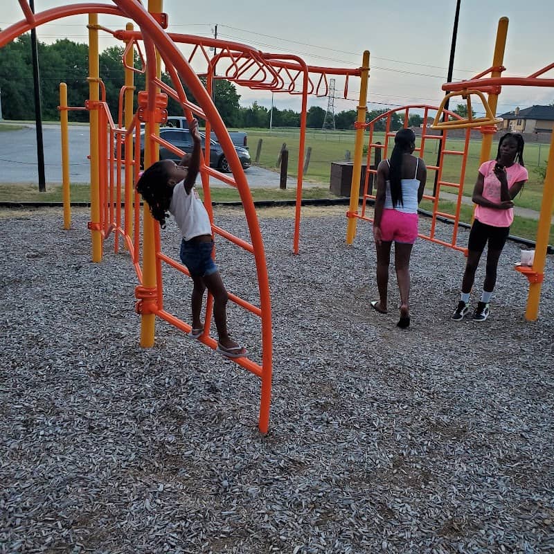Kids Square Park - Image 1