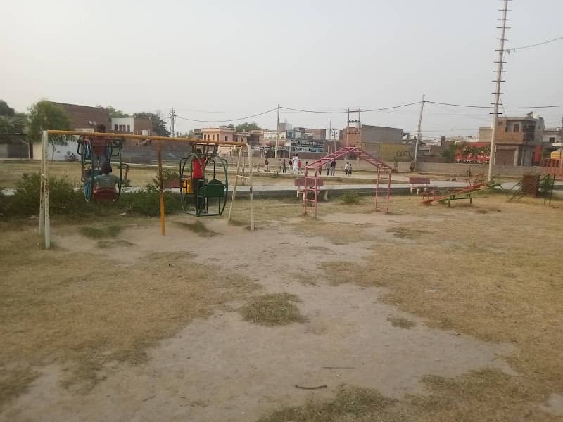 Bazigar Basti park - Image 2