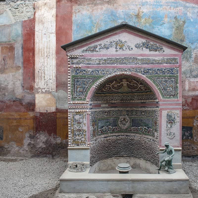 Casa della Fontana Grande - Image 2