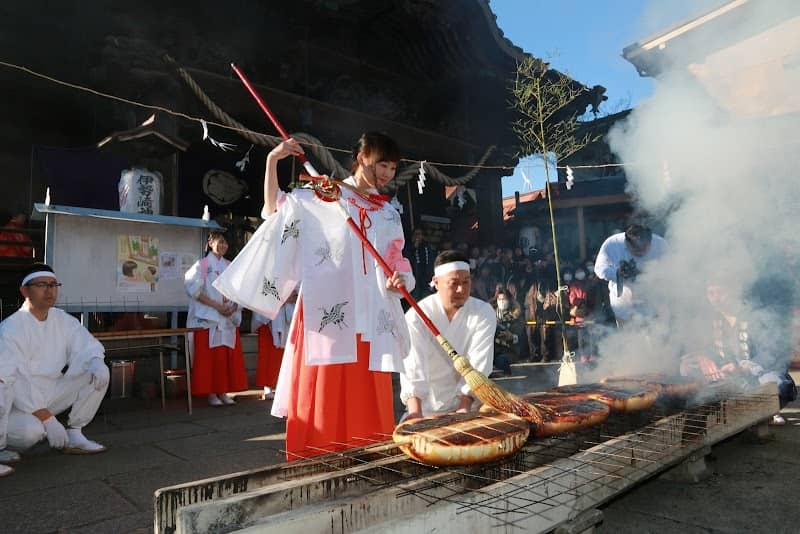 Isesaki Shrine - Image 1