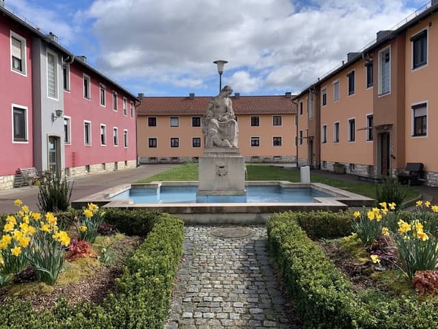 Mutterschaftsbrunnen - Image 1